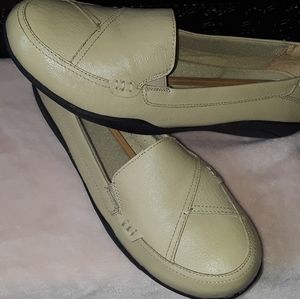 Dr Scholl's Leather Loafers